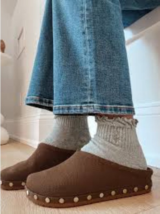 Rothy's Shoes - NWT ROTHY’S STUDDED CASUAL CLOG